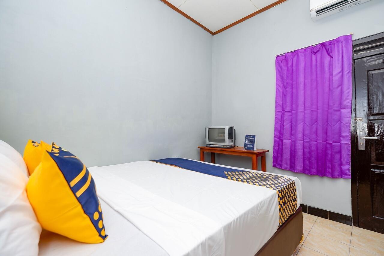 Hotel Spot On 2821 Griya Kawula Syariah Solo Esterno foto